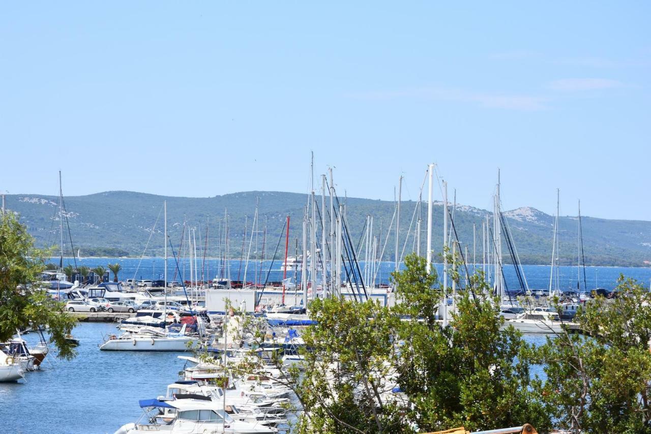 Luka Apartments Biograd Na Moru Exterior foto