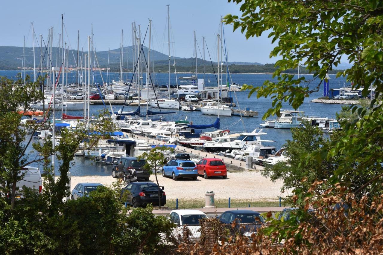 Luka Apartments Biograd Na Moru Exterior foto
